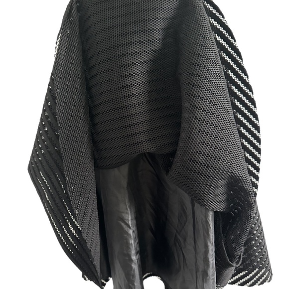 Size 6 Black retro skirt No Label - Picture 3 of 8